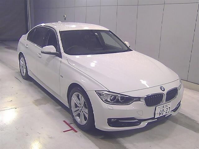 55183 BMW 3 SERIES 3B20 2015 г. (Honda Nagoya)